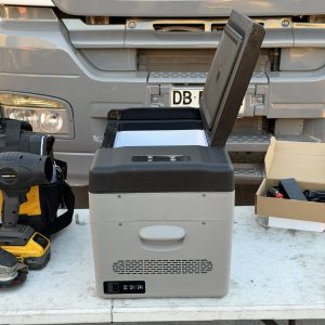 Cooler eléctrico portátil de 25 litros – Congela hasta -20 °C