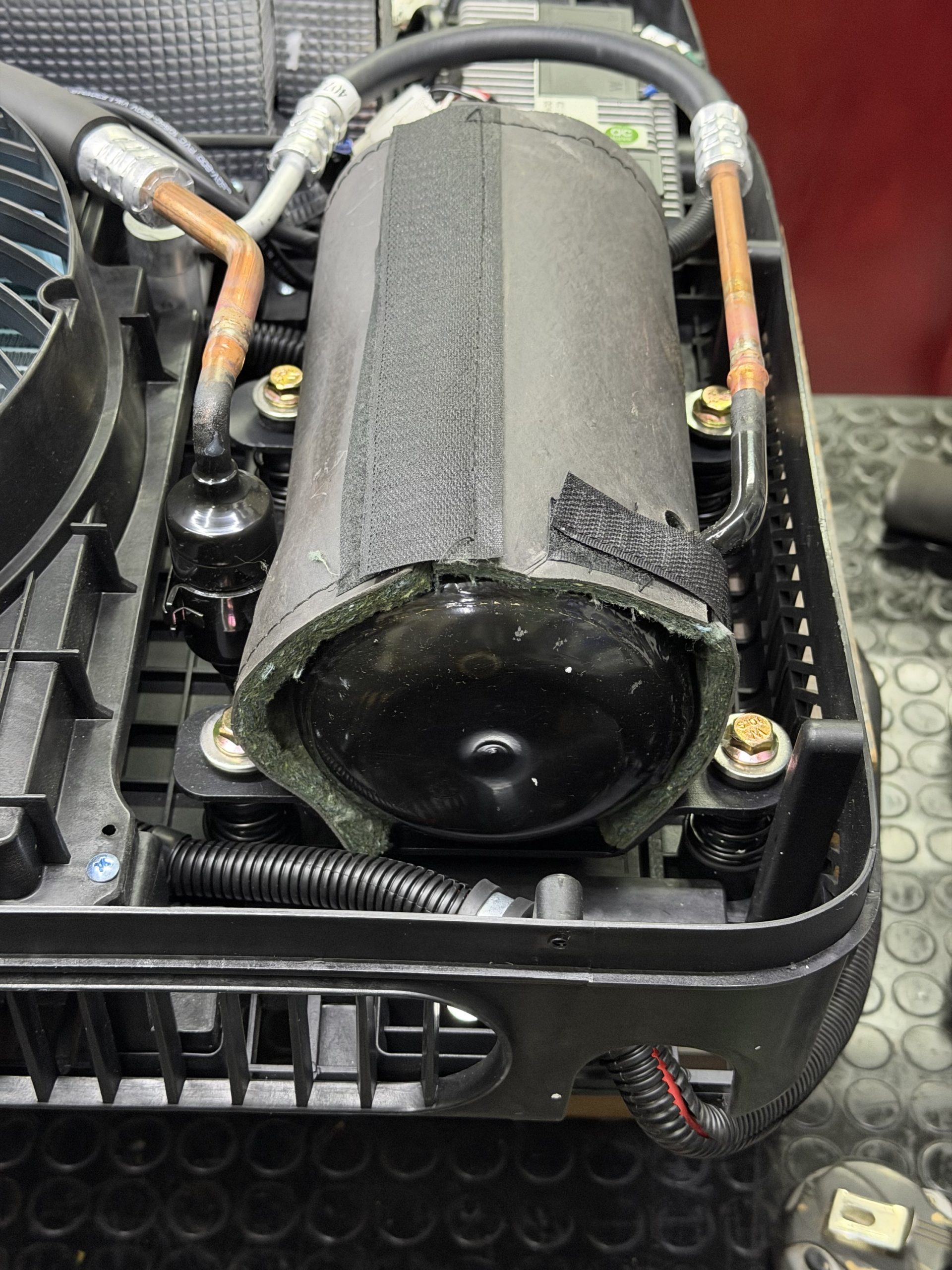 Aire Acondicionado RT-60 24V | Doble Electroventilador Brushless - Imagen 3